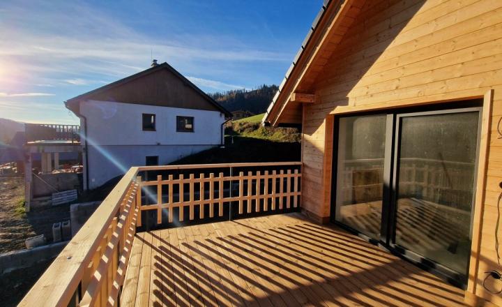 Skolaudovaná 3 izbová chata v Ski Mýto - Nízke Tatry - fotografia 14