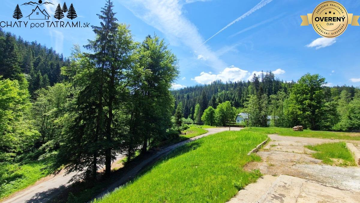 Stavebné pozemky s IS v lesnom prostredí