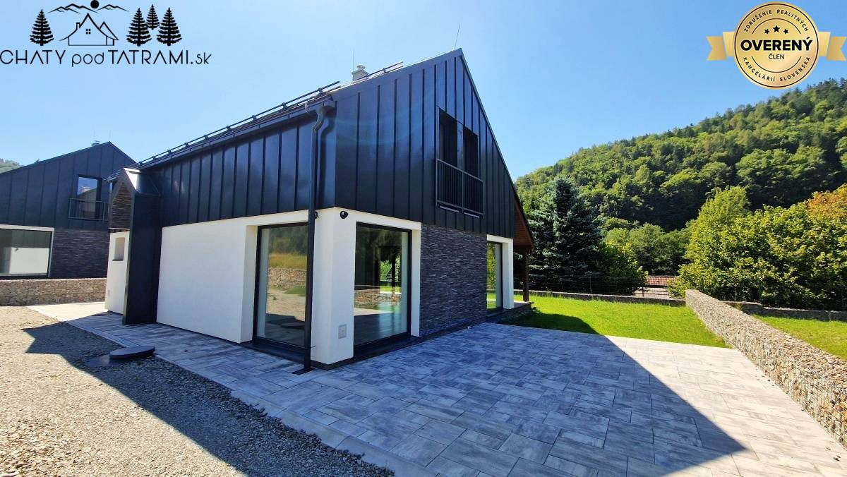 Moderná novostavba pod Chopkom - Nízke Tatry