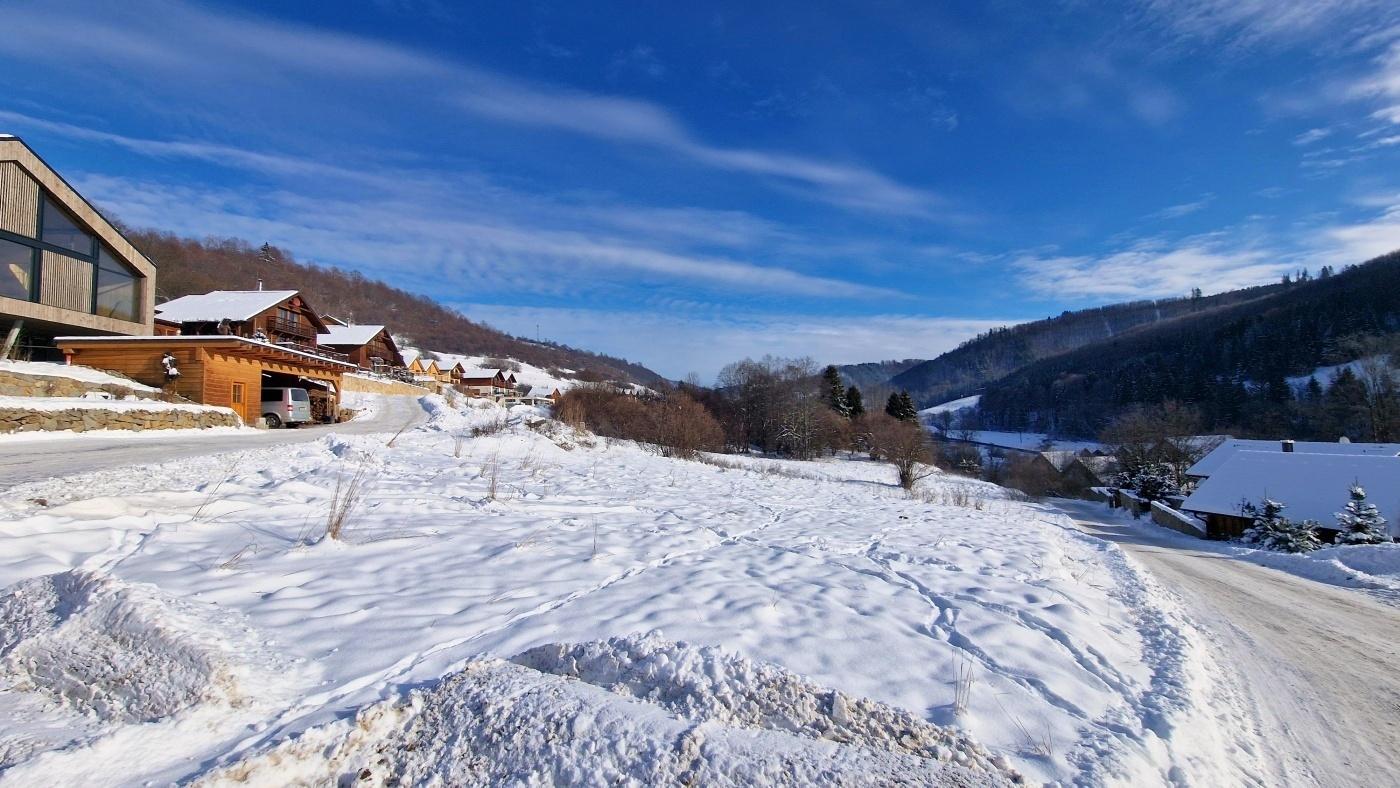 Investičný pozemok 500m od ski&bike Mýto pod Ďumbierom