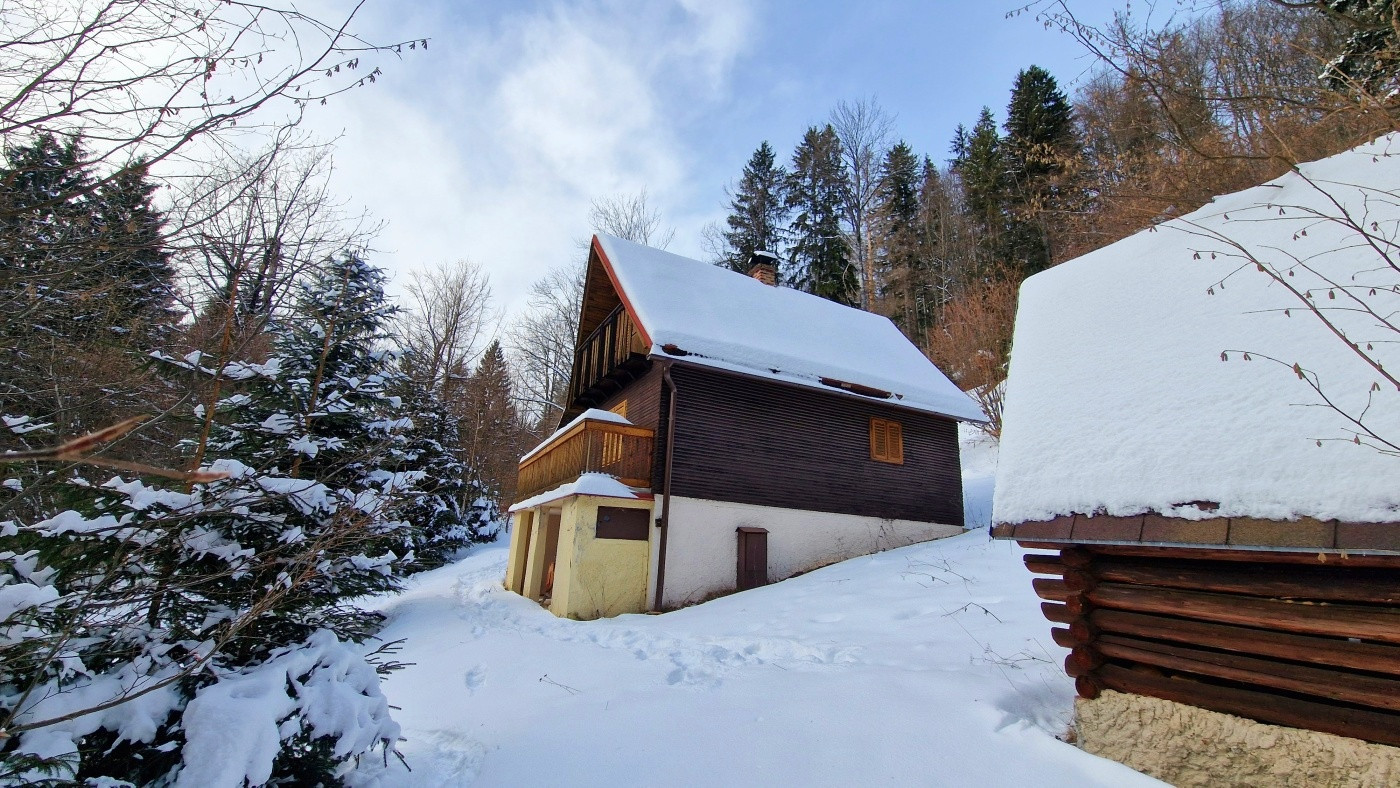 Útulná murovaná chata Tále Nízke Tatry