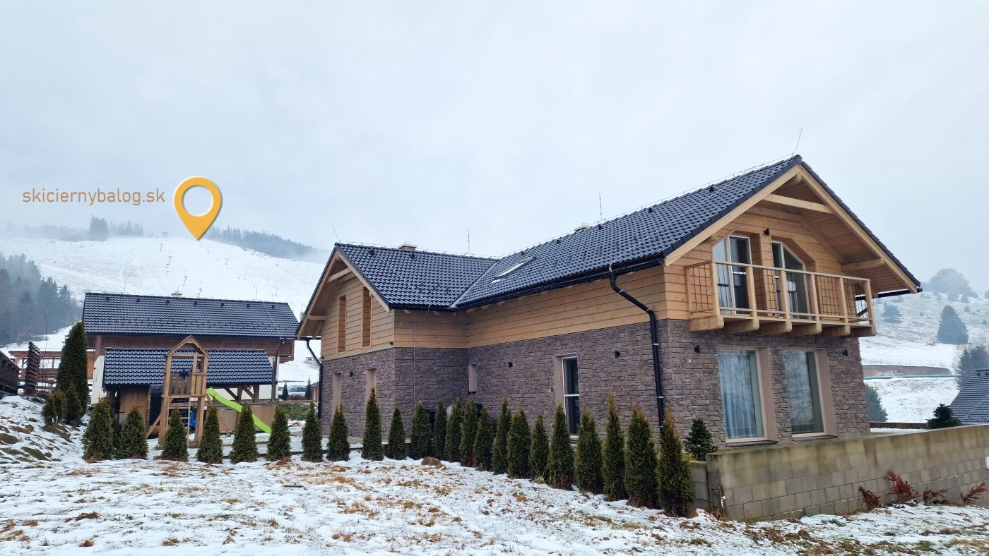 Dvojapartmánový dom pod lyžiarskym svahom Čierny Balog