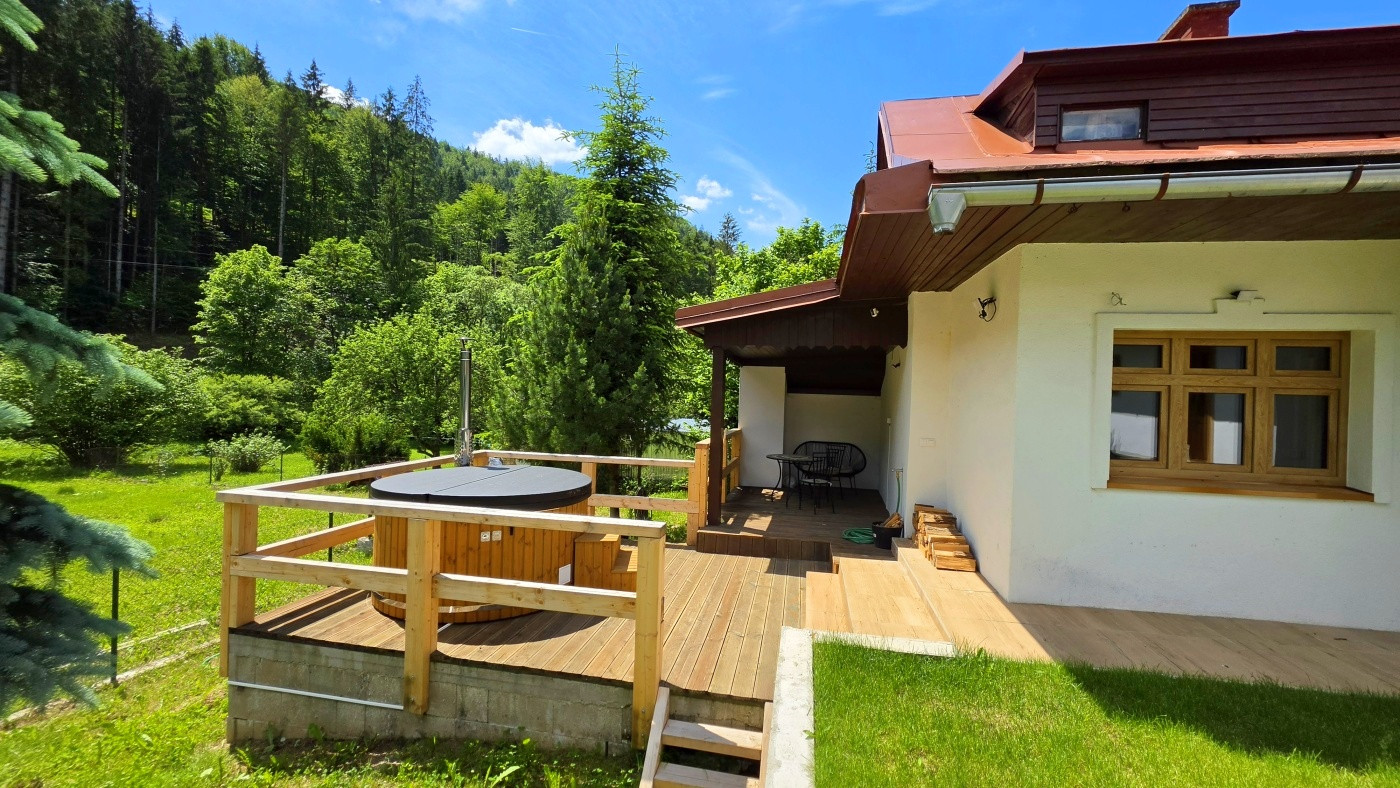 4‑izbový dom po kompletnej rekonštrukcii Bystrá Nízke Tatry