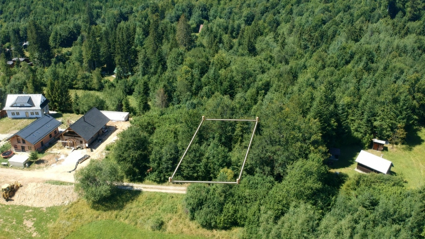 Stavebný pozemok v lese – Mýto pod Ďumbierom Nízke Tatry