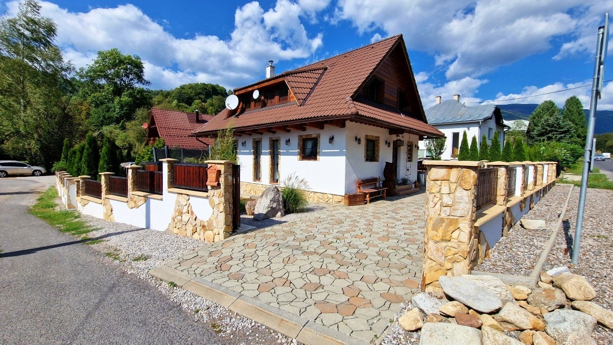5i dom v provensálskom štýle Mýto Nízke Tatry