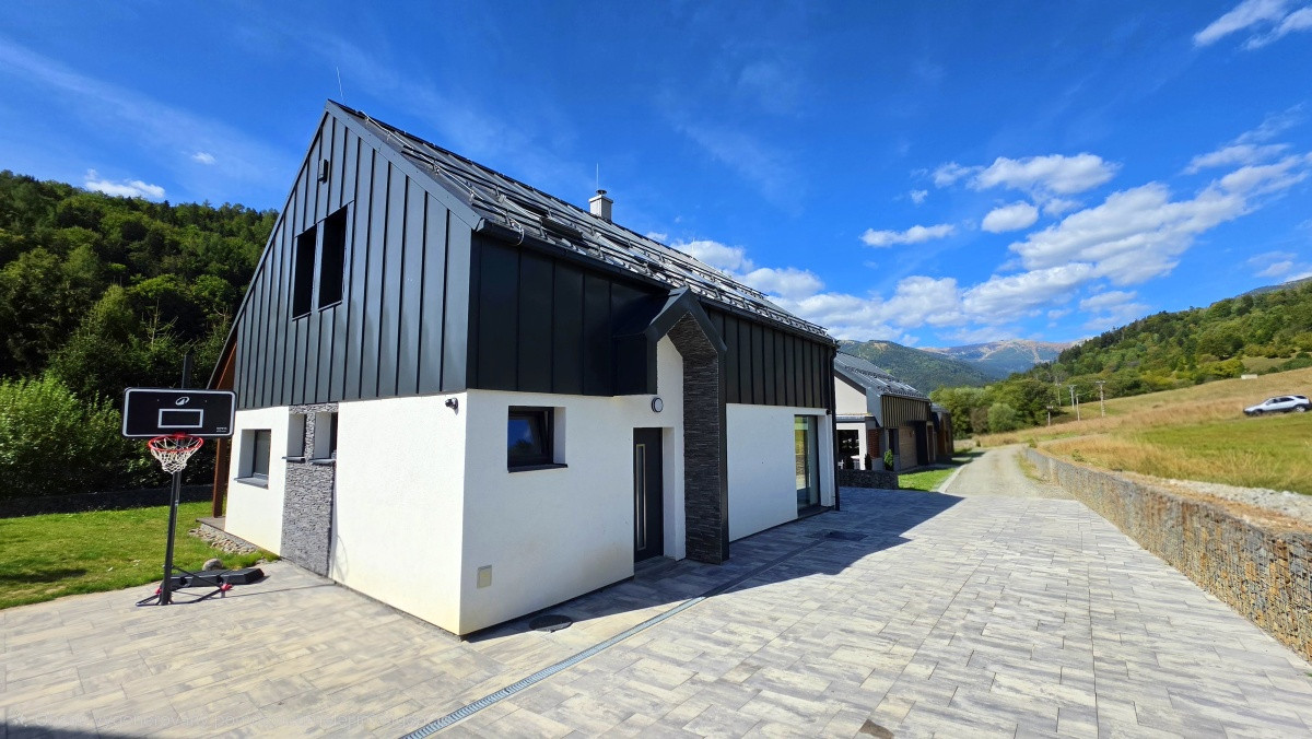 Moderná novostavba pod Chopkom - Nízke Tatry