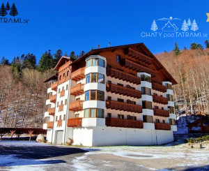 Priestranný byt s garážou Rezidencia Romantika Trangoška 