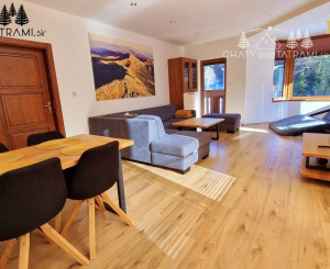 Priestranný byt s garážou Rezidencia Romantika Trangoška 