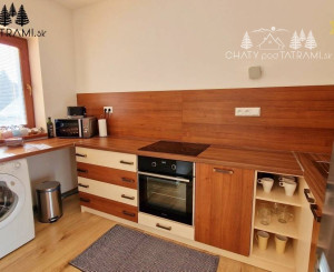 Priestranný byt s garážou Rezidencia Romantika Trangoška 