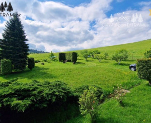 Chalúpka, polosamota, 1,9 ha pozemok, výhľad na Nízke Tatry 