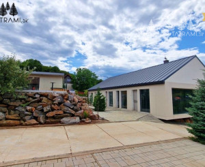 2i apartmán v rekreačnom komplexe s bazénom Nízke Tatry