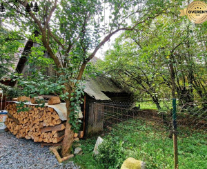 Pozemok s budovou na pokojnom mieste Mýto Nízke Tatry