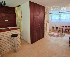 4i chata v lese pri potôčiku Krpáčovo Nízke Tatry