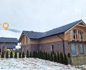 Dvojapartmánový dom pod lyžiarskym svahom Čierny Balog