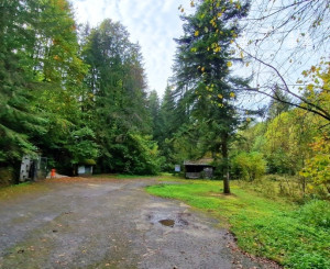 Pozemok pri vchode do jaskyne Bystrá Nízke Tatry