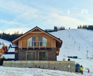 Dvojapartmánová chata pod lyžiarskym svahom Čierny Balog