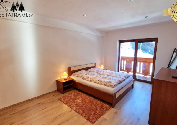 Priestranný byt s garážou Rezidencia Romantika Trangoška 