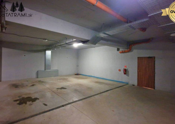 Priestranný byt s garážou Rezidencia Romantika Trangoška 