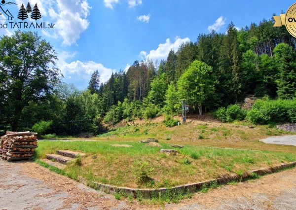 Stavebné pozemky s IS v lesnom prostredí