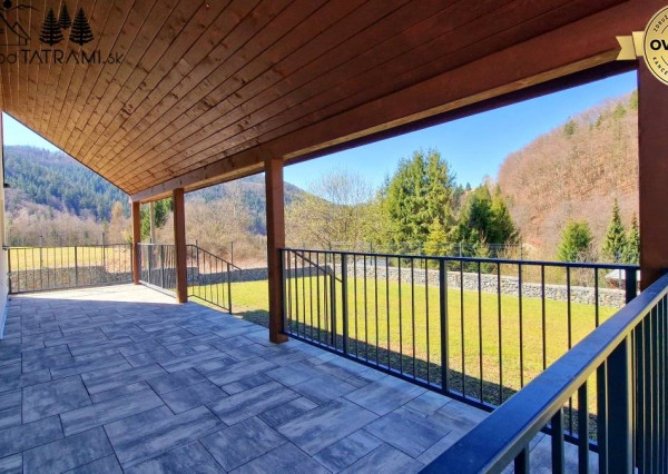 Moderná novostavba pod Chopkom - Nízke Tatry