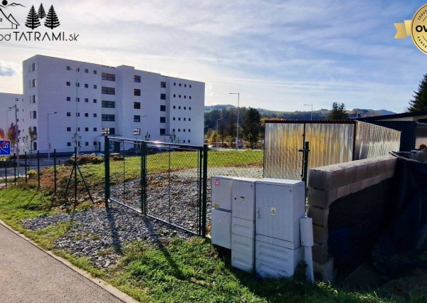 Stavebný pozemok s IS v TOP lokalite Kasárne Brezno