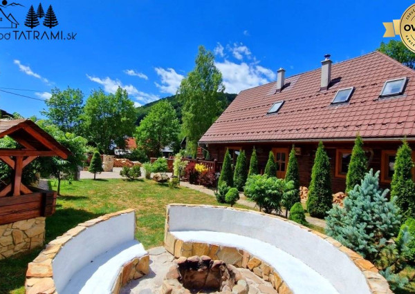 Dvojapartmánová štýlová drevenica Mýto... Nízke Tatry