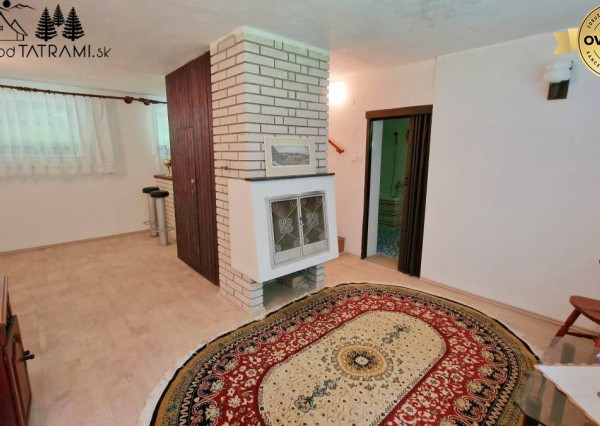 4i chata v lese pri potôčiku Krpáčovo Nízke Tatry