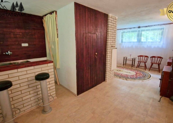 4i chata v lese pri potôčiku Krpáčovo Nízke Tatry