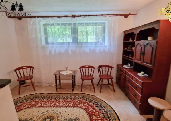 4i chata v lese pri potôčiku Krpáčovo Nízke Tatry