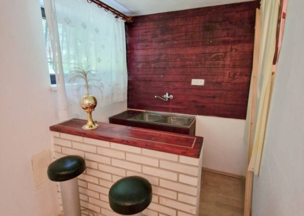 4i chata v lese pri potôčiku Krpáčovo Nízke Tatry