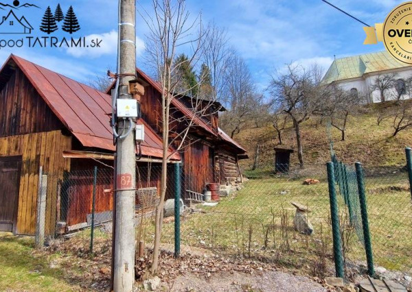 Stavebný pozemok na pokojnom mieste Mýto Nízke Tatry