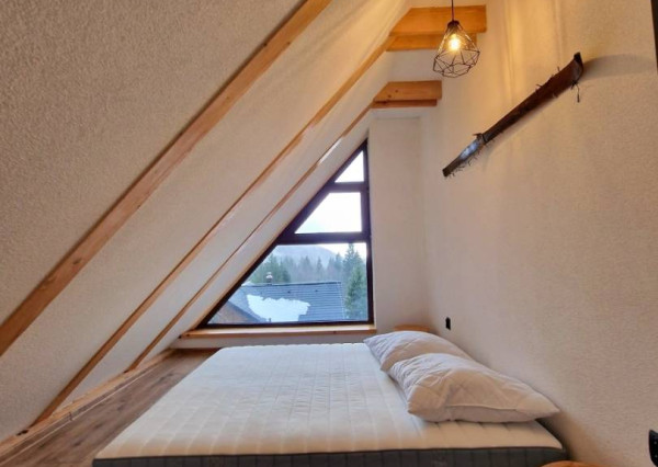 Nové chaty v lese Krpáčovo Nízke Tatry