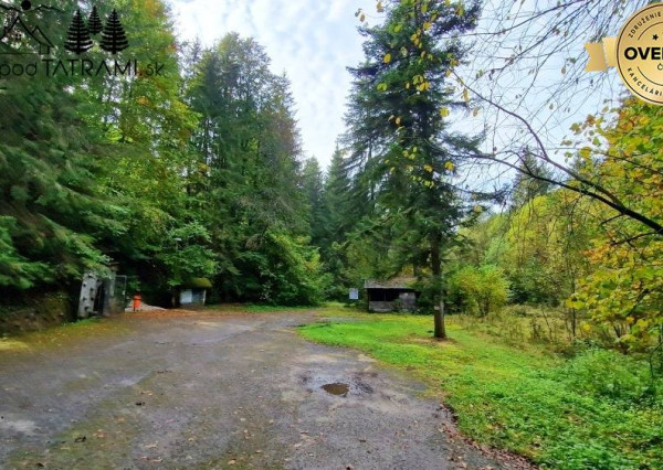 Pozemok pri vchode do jaskyne Bystrá Nízke Tatry