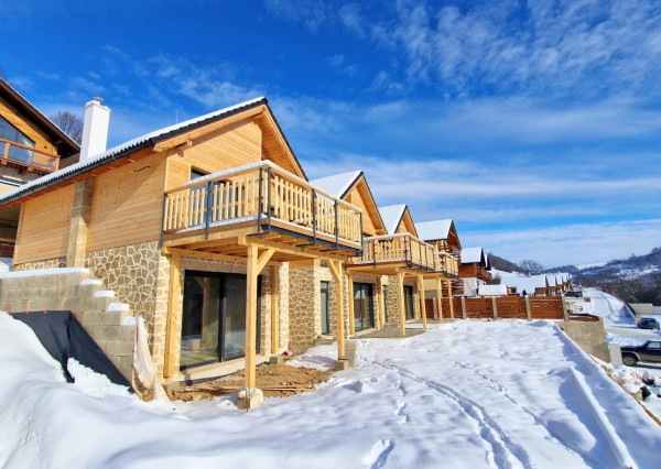 Skolaudovaná 3i chata v lyž. stredisku Ski Mýto Nízke Tatry
