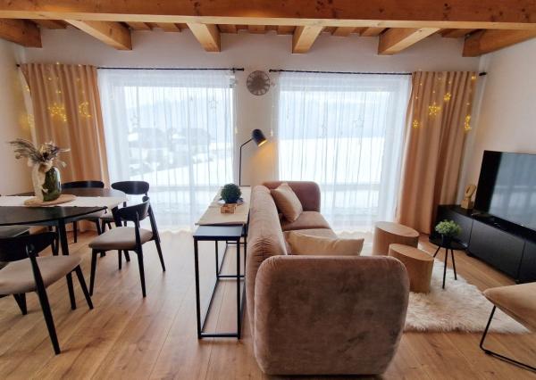 Dvojapartmánový dom pod lyžiarskym svahom Čierny Balog