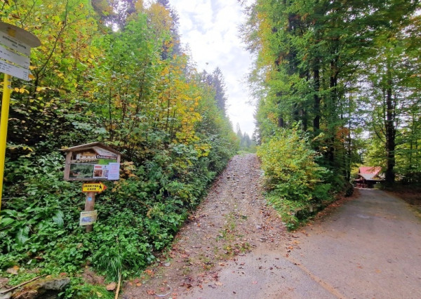 Pozemok pri vchode do jaskyne Bystrá Nízke Tatry