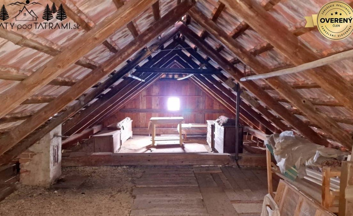 Chalúpka, polosamota, 1,9 ha pozemok, výhľad na Nízke Tatry  - fotografia 17