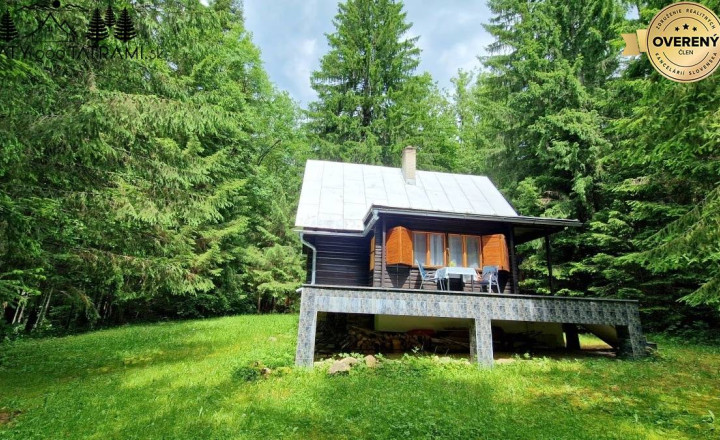 4i chata v lese pri potôčiku Krpáčovo Nízke Tatry - fotografia 5