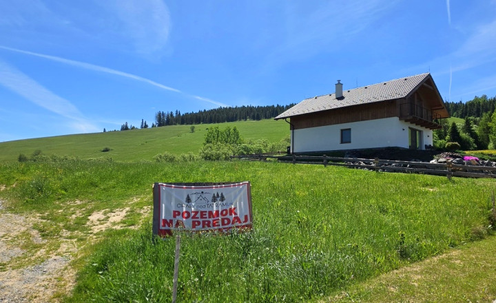 Unikátny stavebný pozemok pod lyžiarskym svahom Čierny Balog - fotografia 1