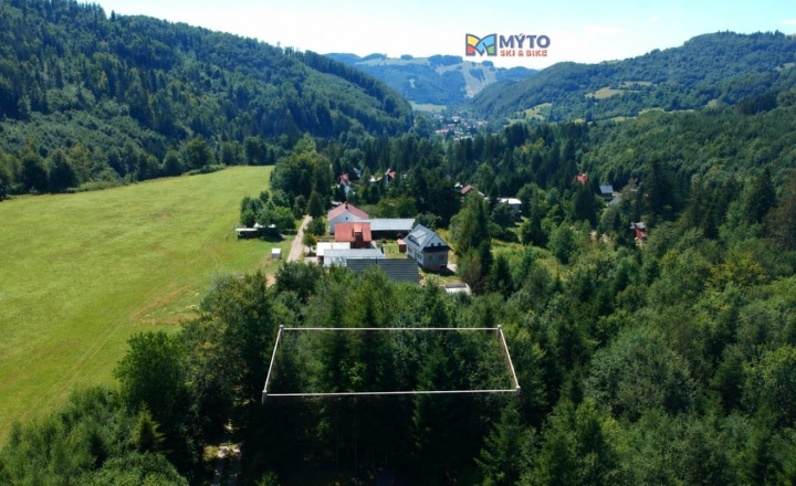 Stavebný pozemok v lese – Mýto pod Ďumbierom Nízke Tatry - fotografia 1