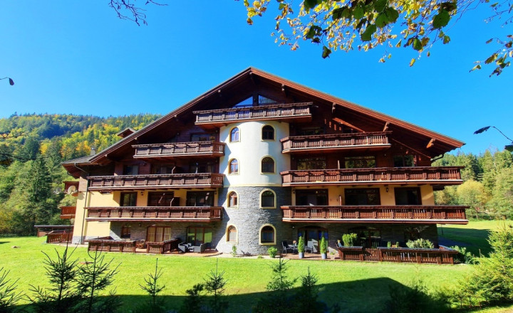 Predaj 2i apartmán s terasou a garážou Tále Nízke Tatry - fotografia 1